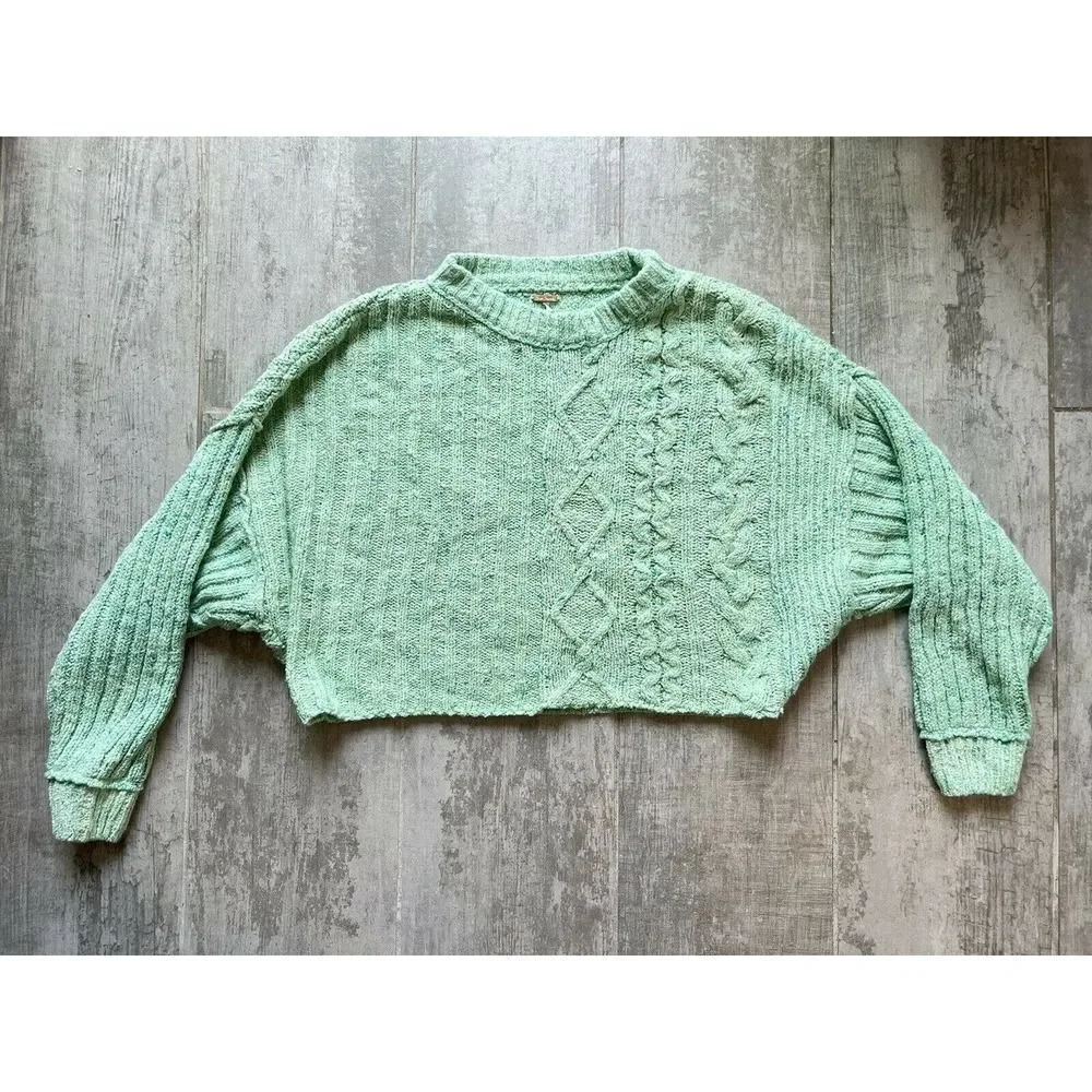 $98 FREE PEOPLE On Your Side Pullover Mint Green Chunky Knit Sweater Designer M